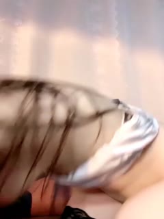 白衣清纯反差婊极致口活侍奉 榨汁骑乘猛烈撞击娇喘连连 极品白虎名器等你来征服❤️