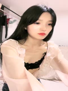 妻子闺蜜发现丈夫出轨趁虚而入的性感调教 小松杏 VEC-563-C