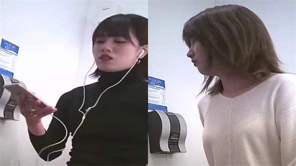 颜值区白皙皮肤巨乳美女主播，露奶诱惑E罩大奶！